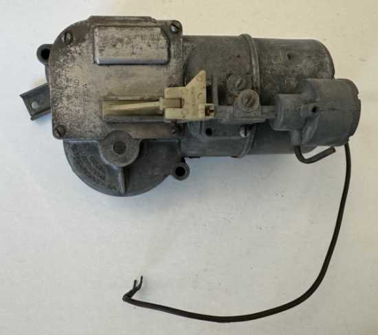 1958-60 Original Windshield Wiper Motor #5044266