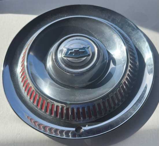 1953-55 Hubcap - NO Spinners (70&#039;s repro)